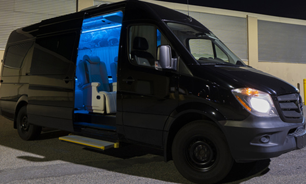 RENT_A_MERCEDES_BENZ_SPRINTER_3